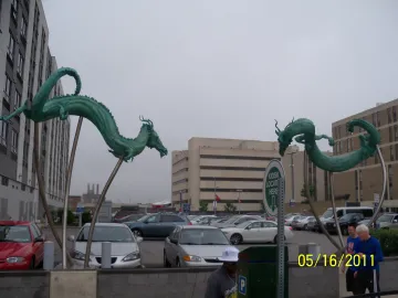 Chinese dragons, Philthadelphia