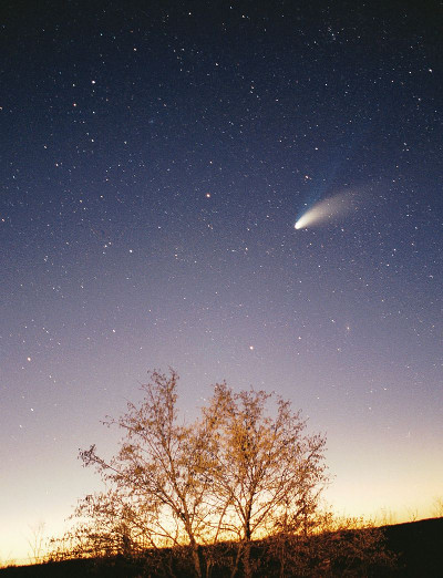 Comet Hale-Bopp 03-29-1997